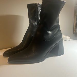 ZARA heeled leather ankle boot.